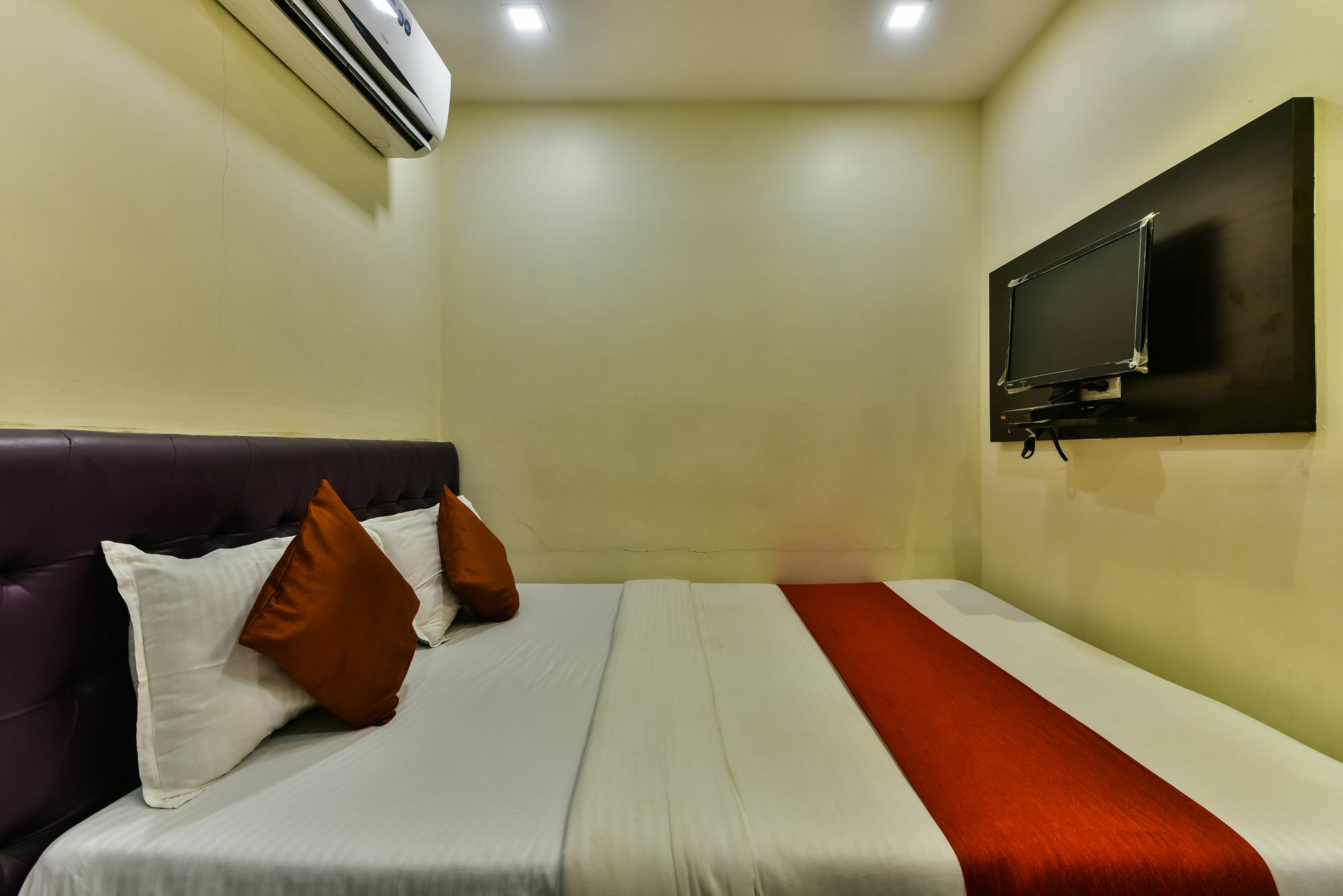 Hotel Guestinn Residency Mumbai Luaran gambar