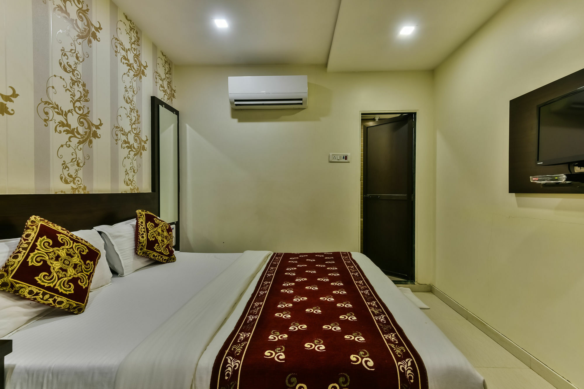 Hotel Guestinn Residency Mumbai Luaran gambar